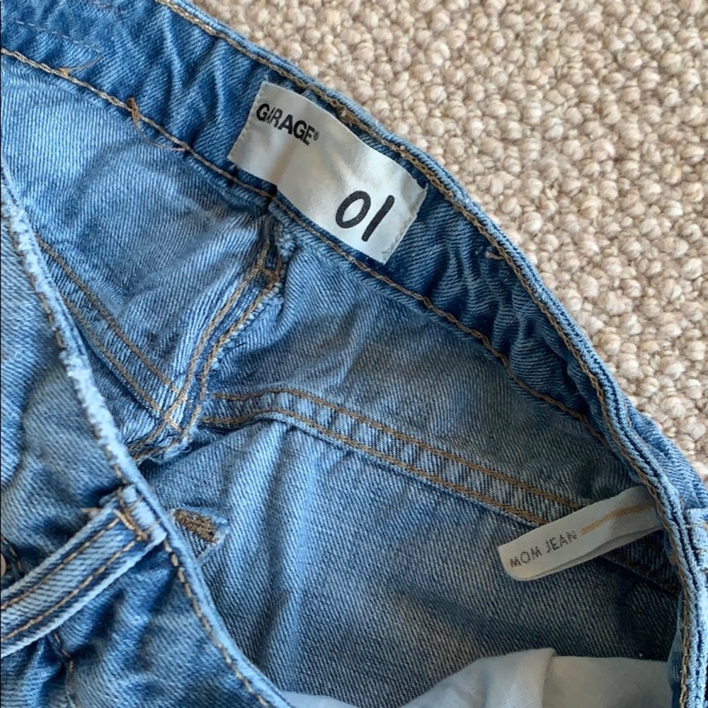 Mom Jean - Picture 3 of 4
